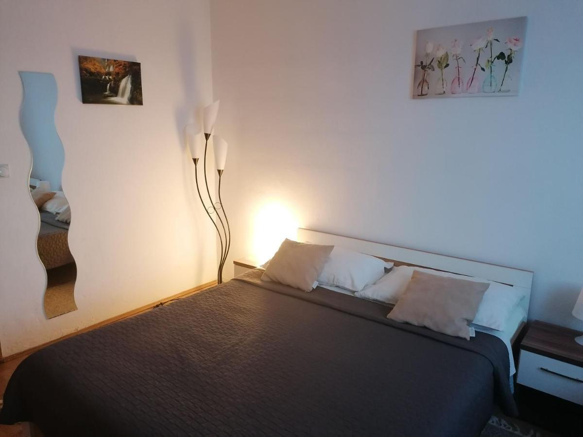 Apartment And Rooms Nevenka بولجاناك المظهر الخارجي الصورة